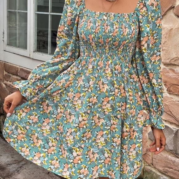 Retro Floral Print Long-sleeve Smocked Bodice Mini Dress Babydoll Mini Bohemian - Picture 13 of 14